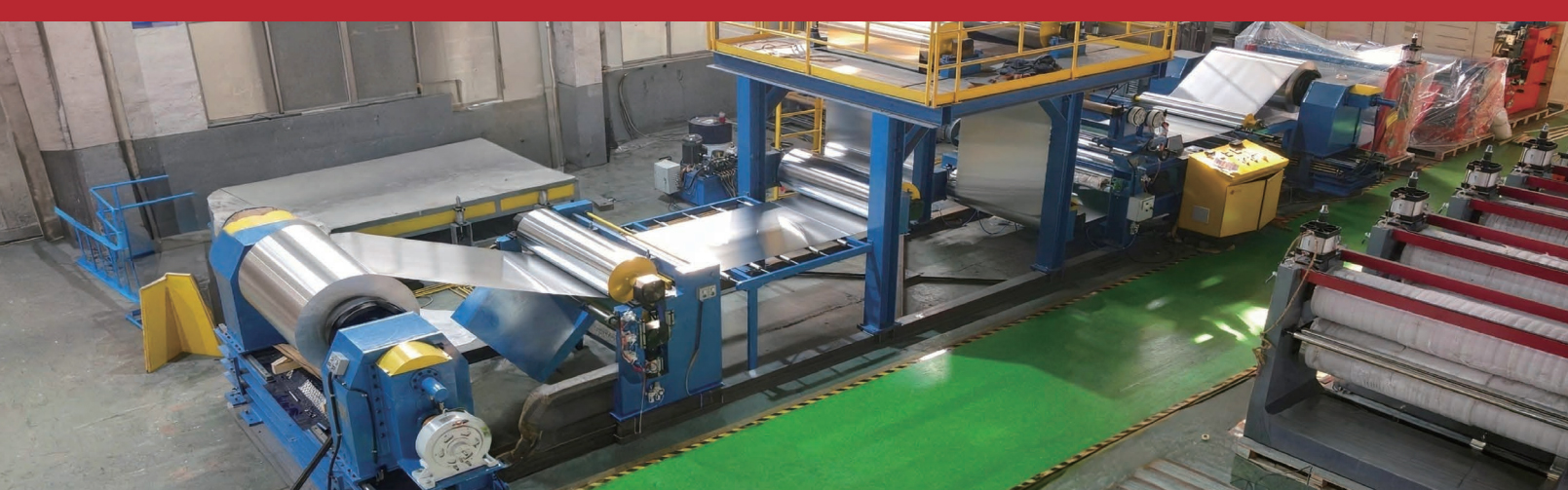 Linha de produção de rebobinamento e gravação em relevo